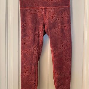 New without Tags Lululemon Athletica Coral Patterned Leggings. Size 12